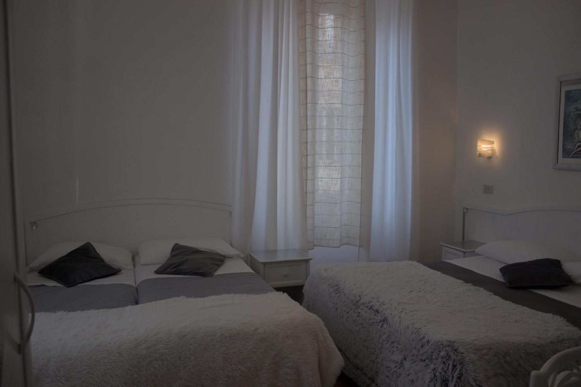 Soggiorno Madrid Florens Exteriör bild